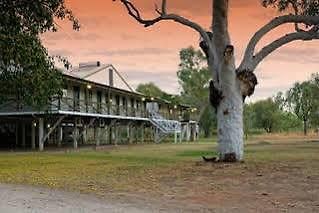 Fitzroy River Lodge Fitzroy Crossing Экстерьер фото